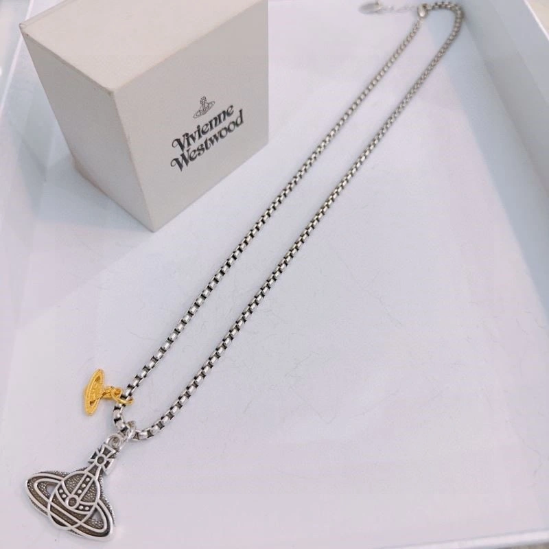Flexible Vivienne Westwood Necklaces 209535