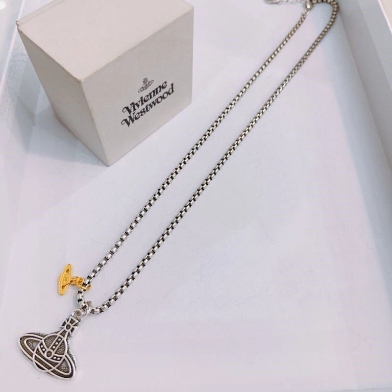 Flexible Vivienne Westwood Necklaces 209535