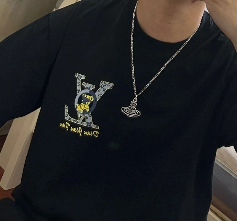Snug Vivienne Westwood Necklaces 209522