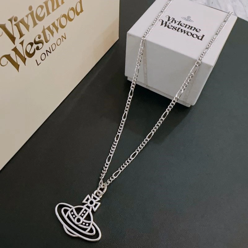 Snug Vivienne Westwood Necklaces 209522
