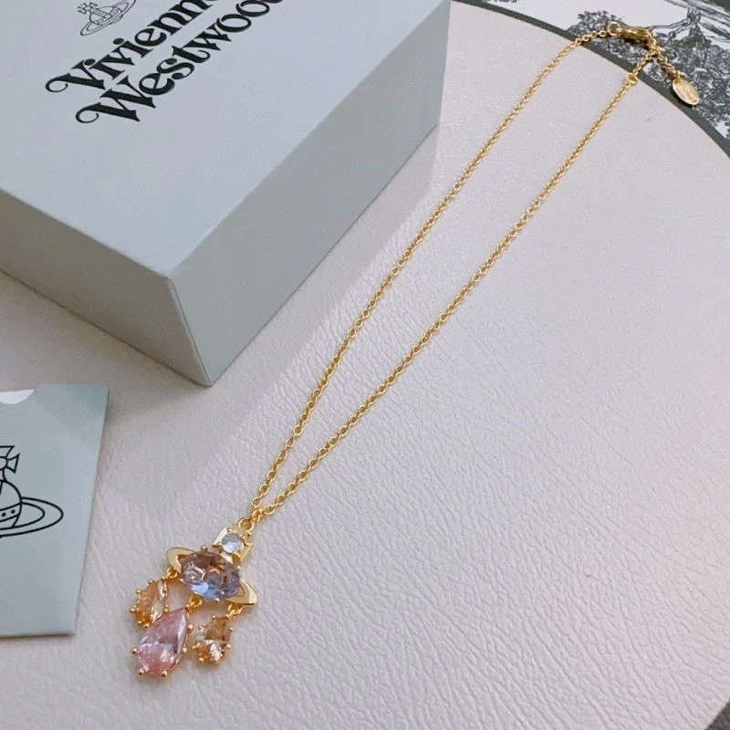 Lightweight Vivienne Westwood Necklaces 209512