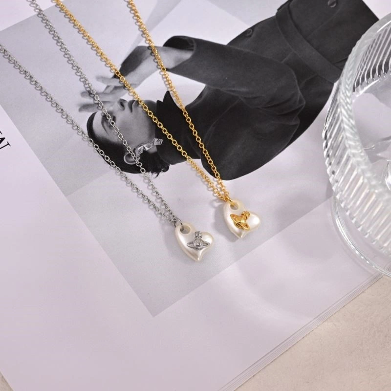 Unisex Vivienne Westwood Necklaces 209515