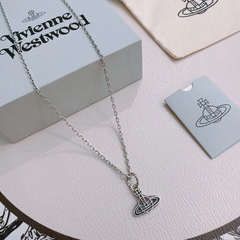 Supportive Vivienne Westwood Necklaces 209506