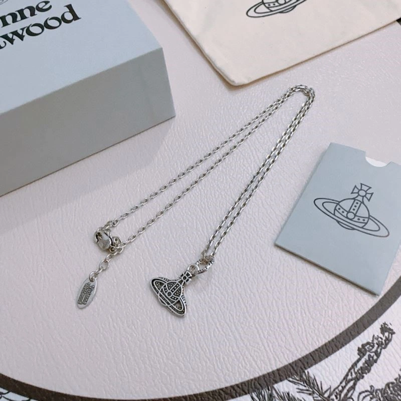 Supportive Vivienne Westwood Necklaces 209506