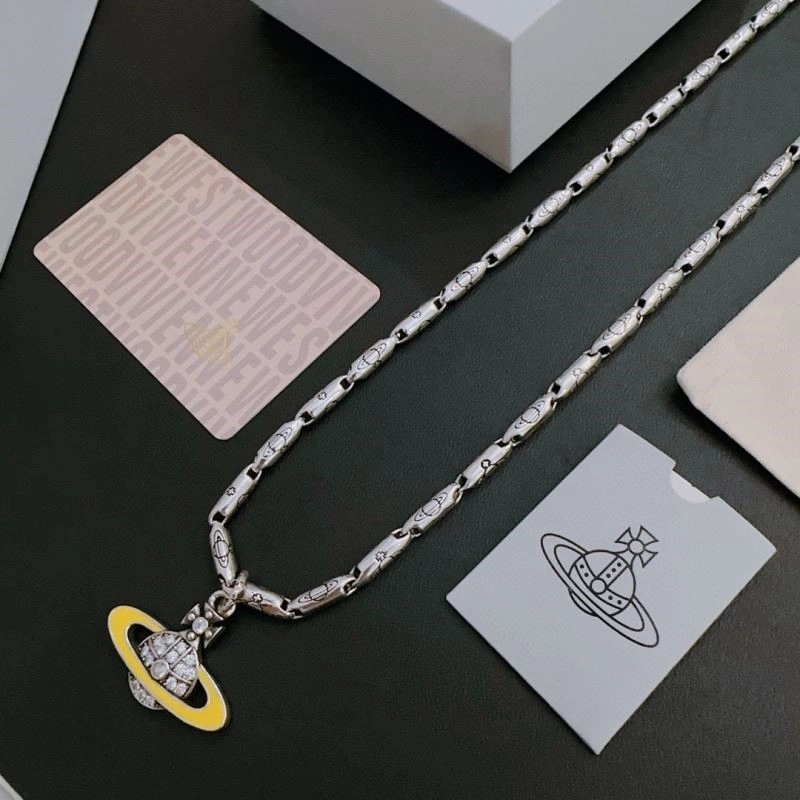 Vivienne Westwood Necklaces Unisex 208941
