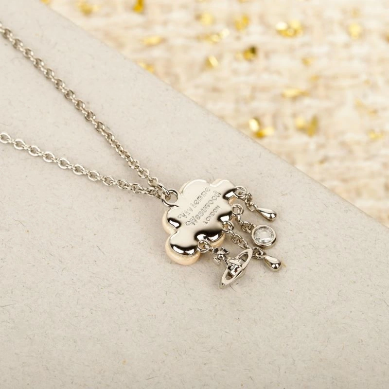 Bright Vivienne Westwood Necklaces 208921