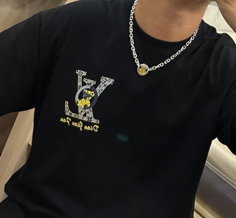 Breathable Vivienne Westwood Necklaces 208938