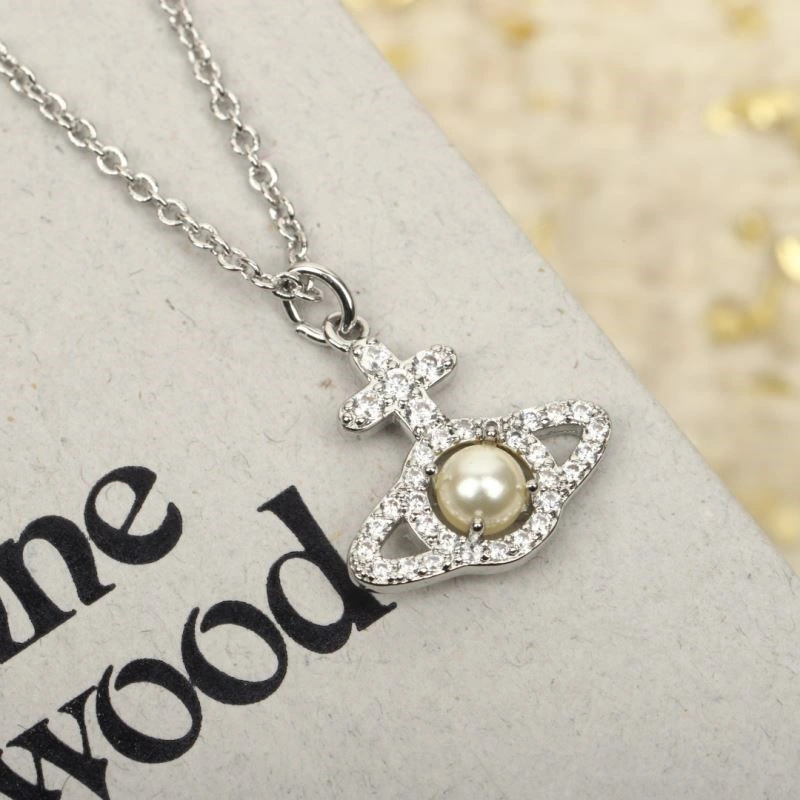 Sustainable Vivienne Westwood Necklaces 208309