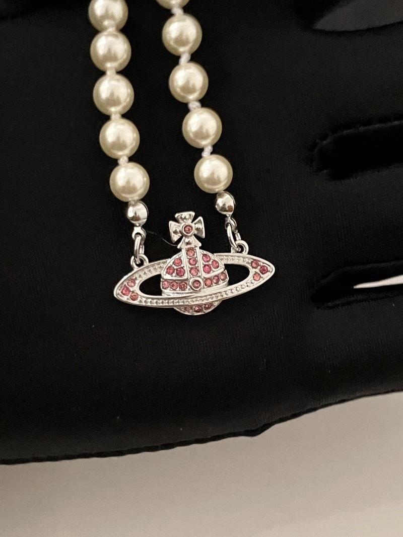 Packable Vivienne Westwood Necklaces 208305