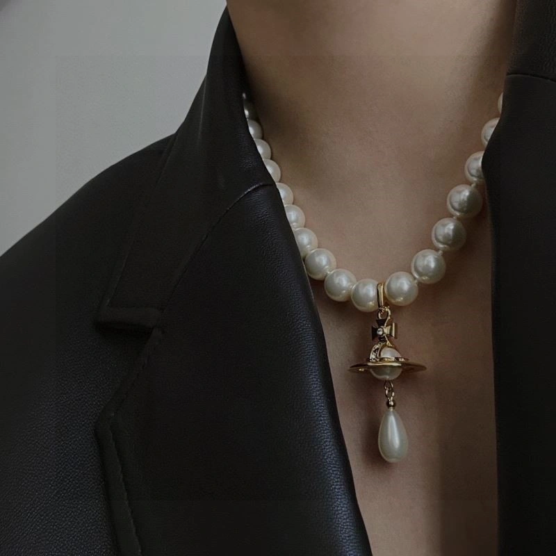 Sleek Vivienne Westwood Necklaces 208289
