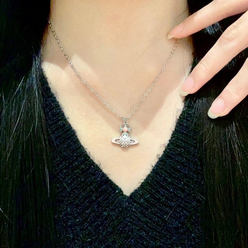 Vivienne Westwood Necklaces Comfortable 208315