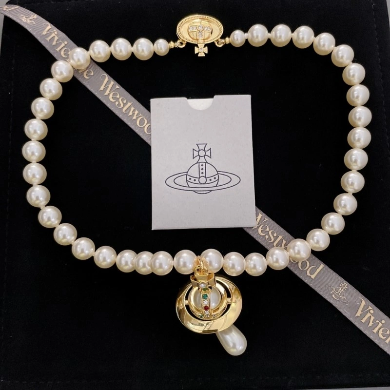Vivienne Westwood Necklaces EasyMatch 207612