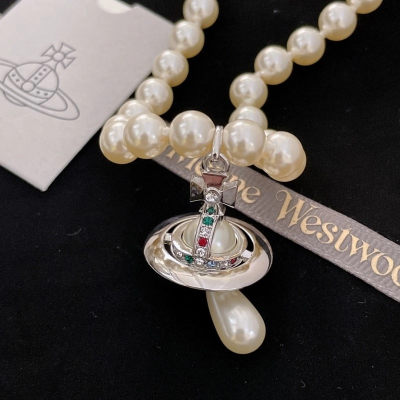 Vivienne Westwood Necklaces EasyMatch 207612