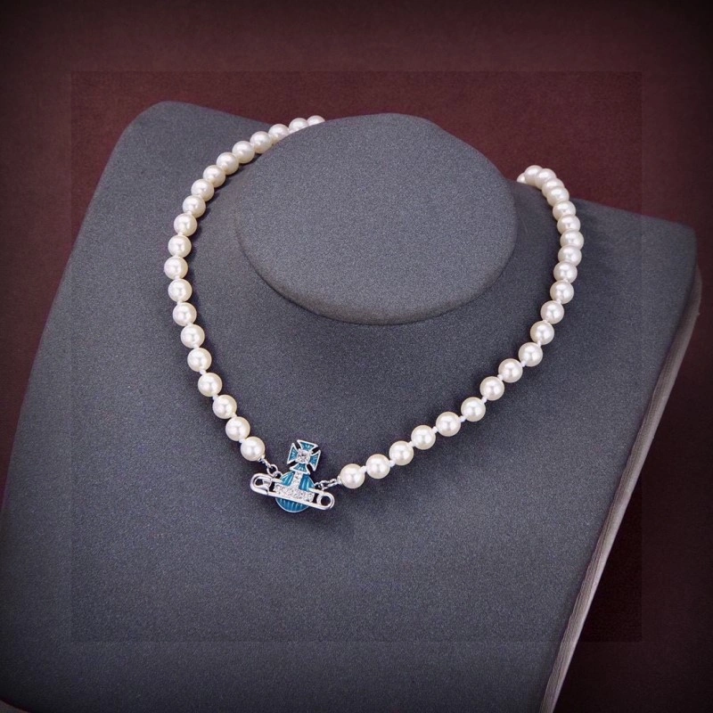 UrbanChic Vivienne Westwood Necklaces 207597
