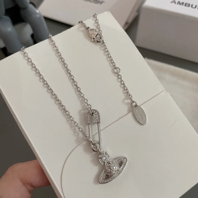 Vivienne Westwood Necklaces Trendsetting 207585