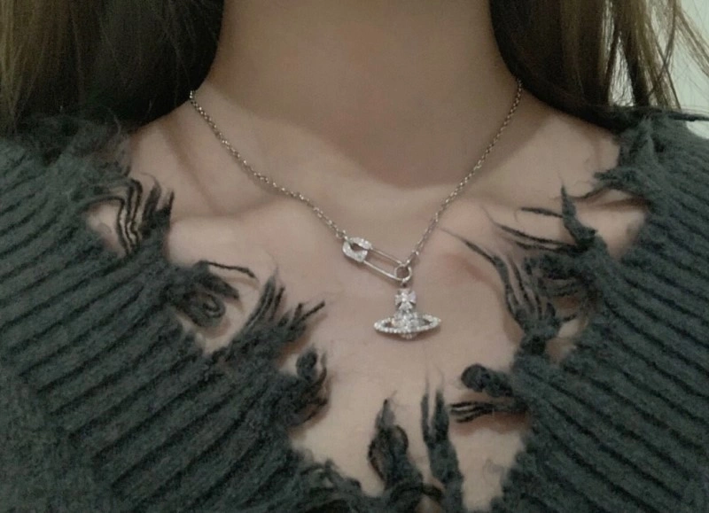 Vivienne Westwood Necklaces Trendsetting 207585