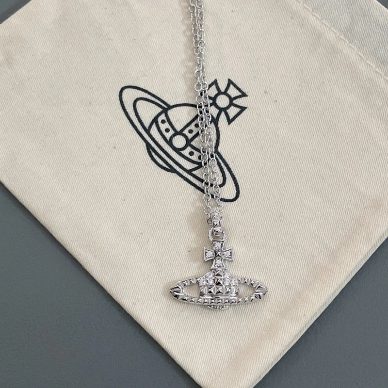 Versatile Vivienne Westwood Necklaces 207587