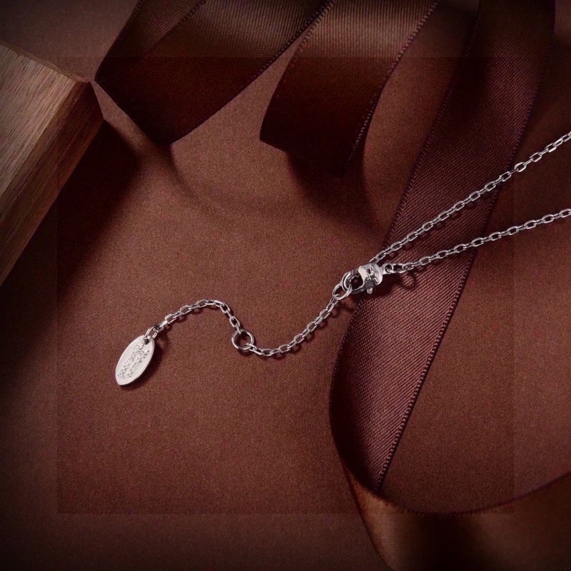 Youthful Vivienne Westwood Necklaces 207589