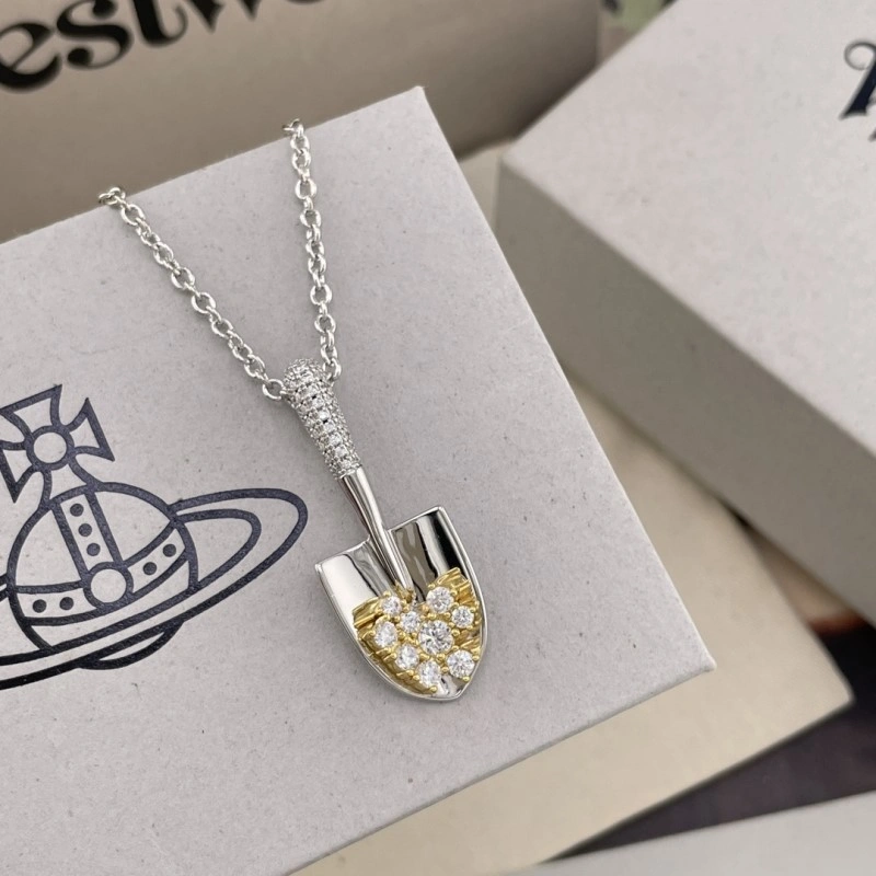 Supportive Vivienne Westwood Necklaces 207595