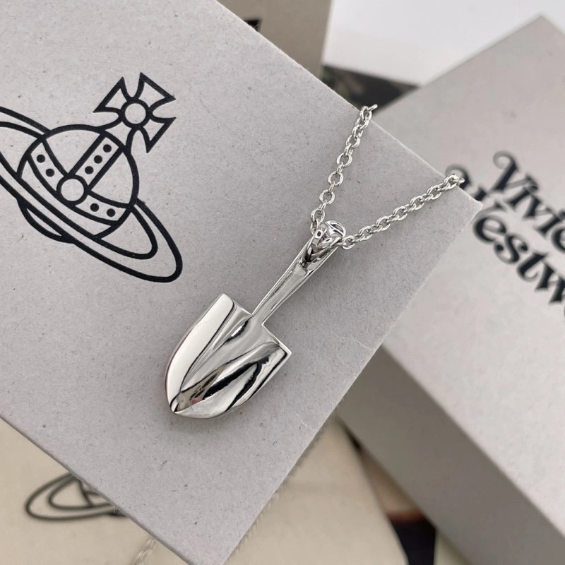 Supportive Vivienne Westwood Necklaces 207595