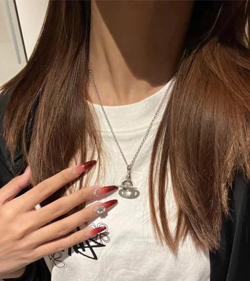 Durable Vivienne Westwood Necklaces 207591