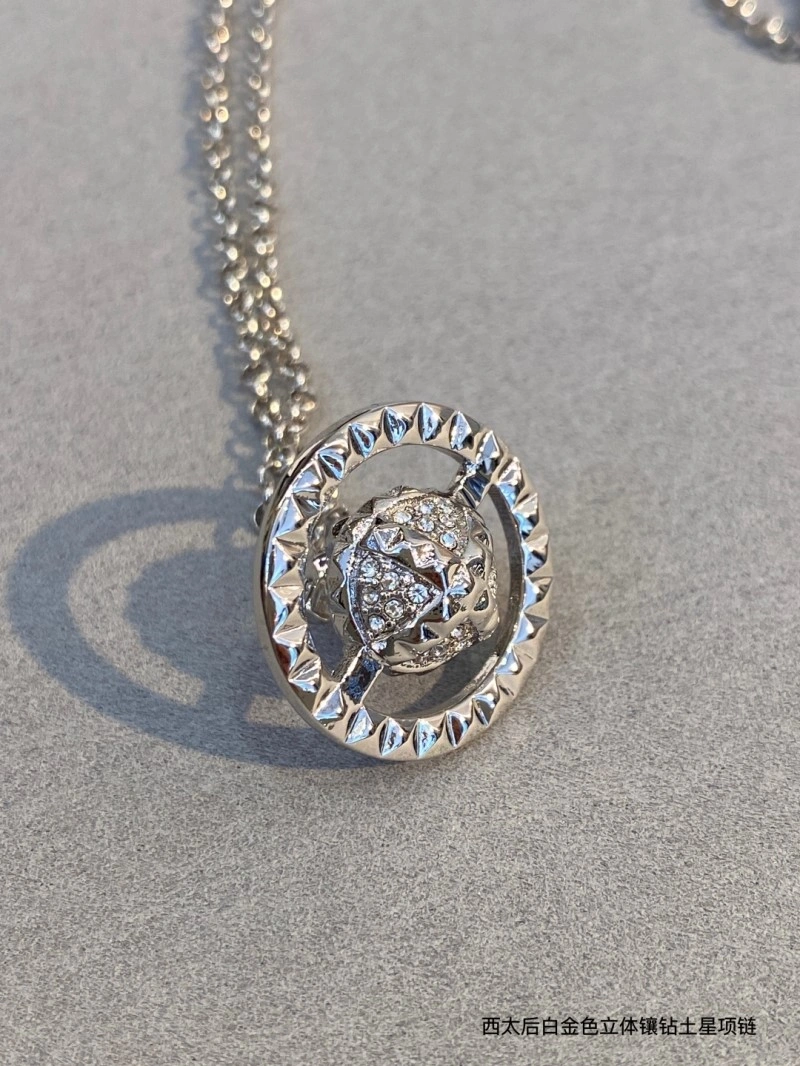 Bold Vivienne Westwood Necklaces 207574