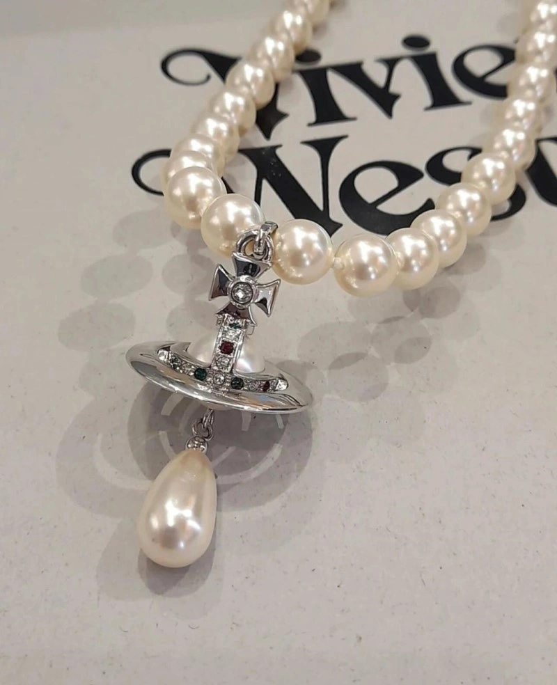 AllSeason Vivienne Westwood Necklaces 207575