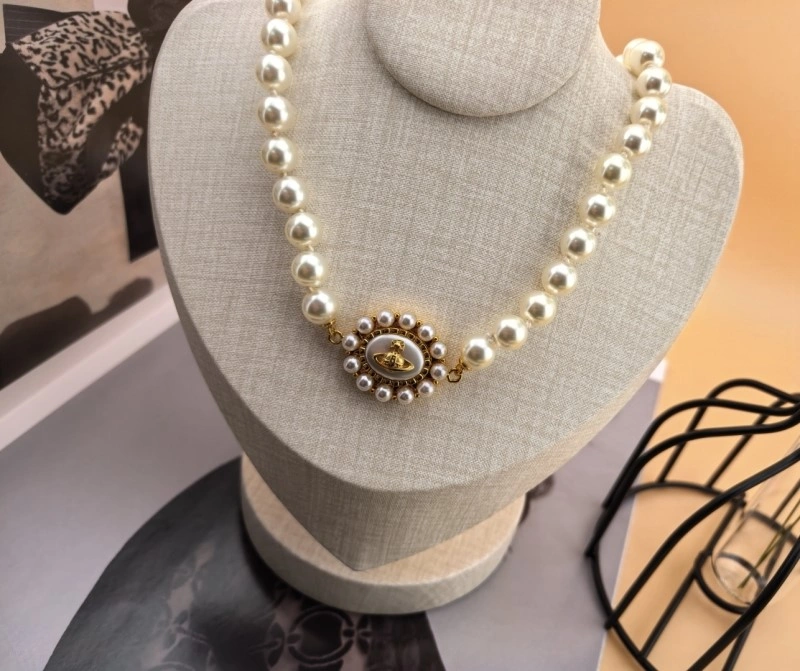 Vivienne Westwood Necklaces StreetReady 207572