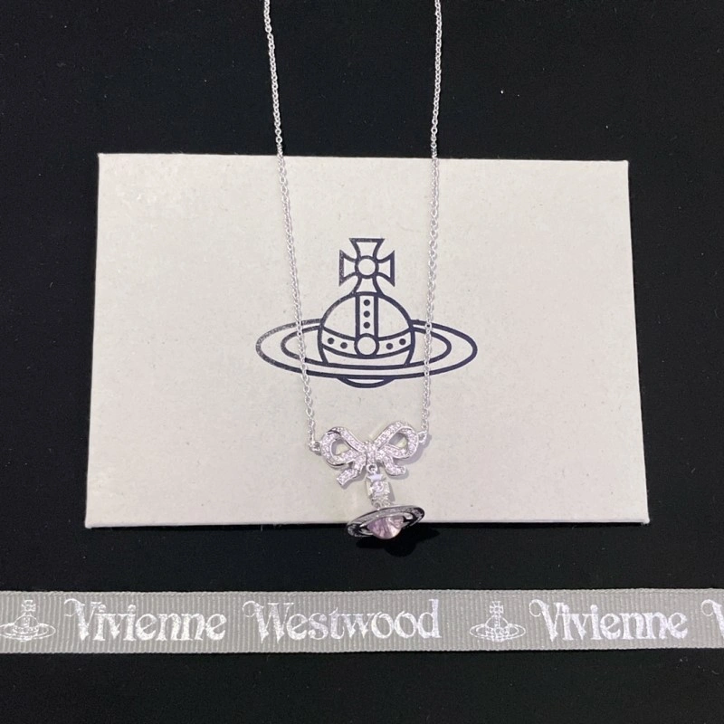Effortless Vivienne Westwood Necklaces 207578