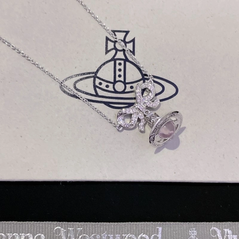 Effortless Vivienne Westwood Necklaces 207578