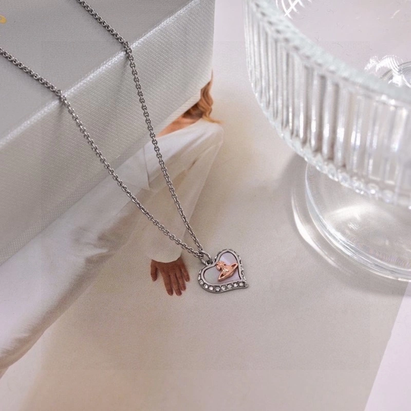 Vivienne Westwood Necklaces Snug 207564