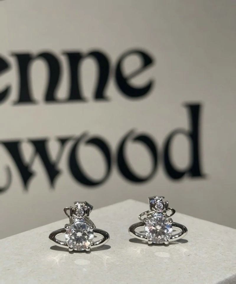 Classic Vivienne Westwood Necklaces 207557