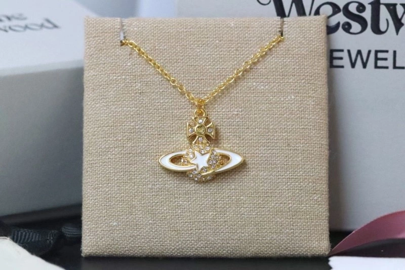 Vivienne Westwood Necklaces Durable 207554