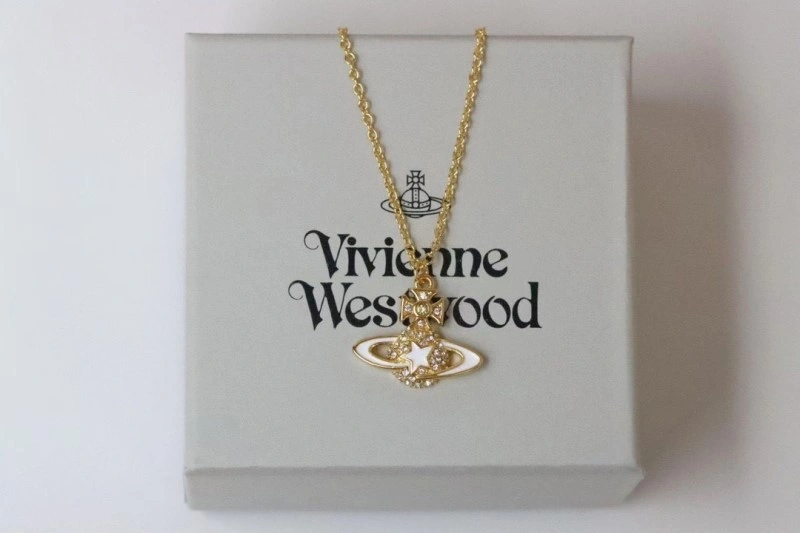 Vivienne Westwood Necklaces Durable 207554