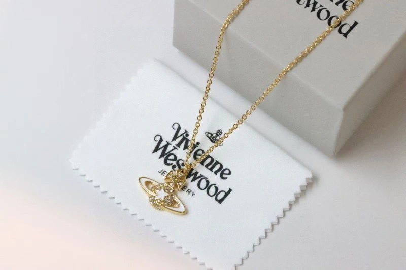 Vivienne Westwood Necklaces Durable 207554