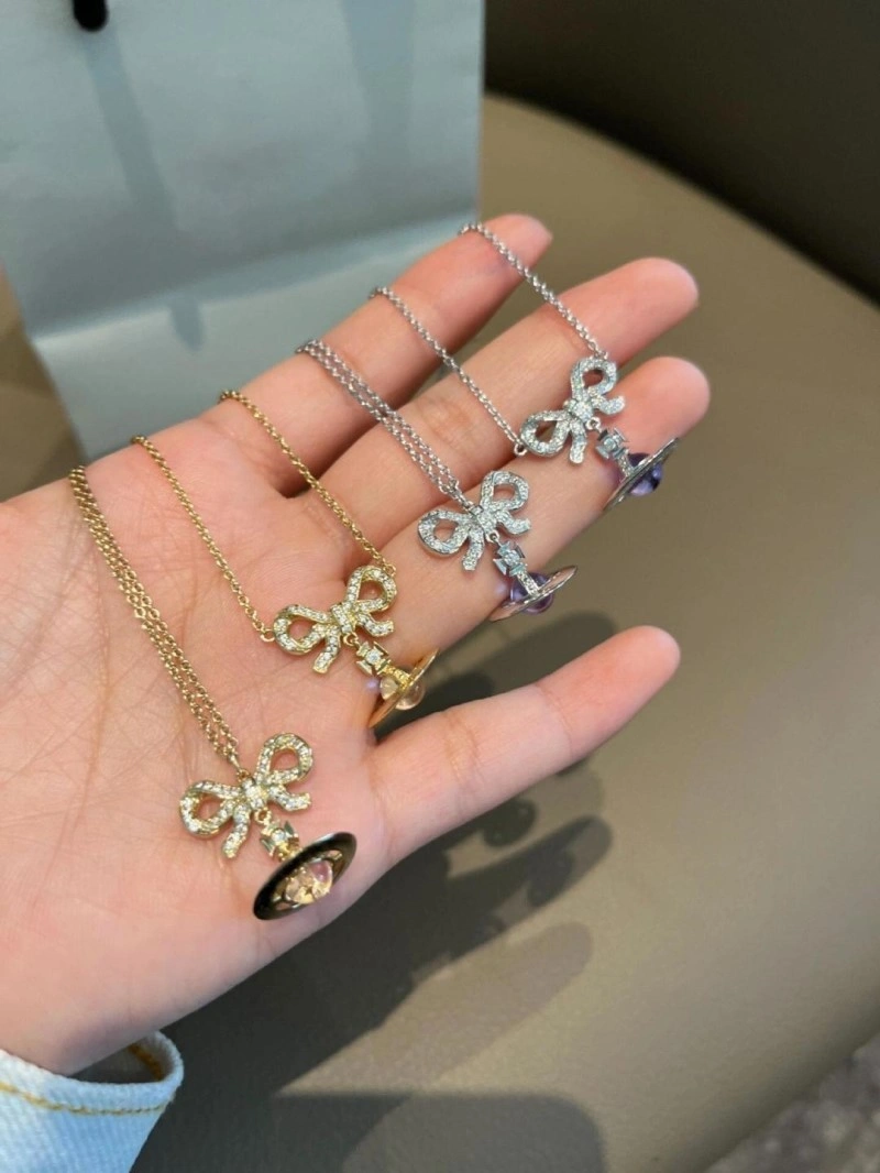 Vivienne Westwood Necklaces Comfortable 207553