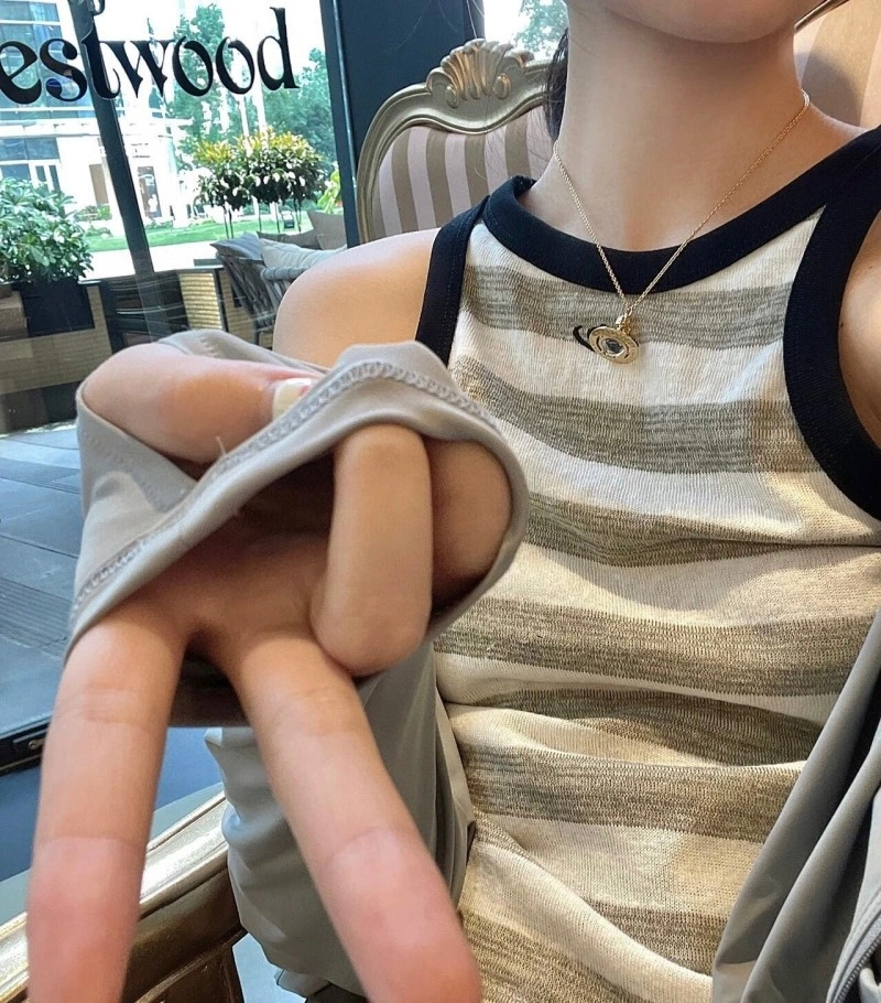 Attractive Vivienne Westwood Necklaces 207539