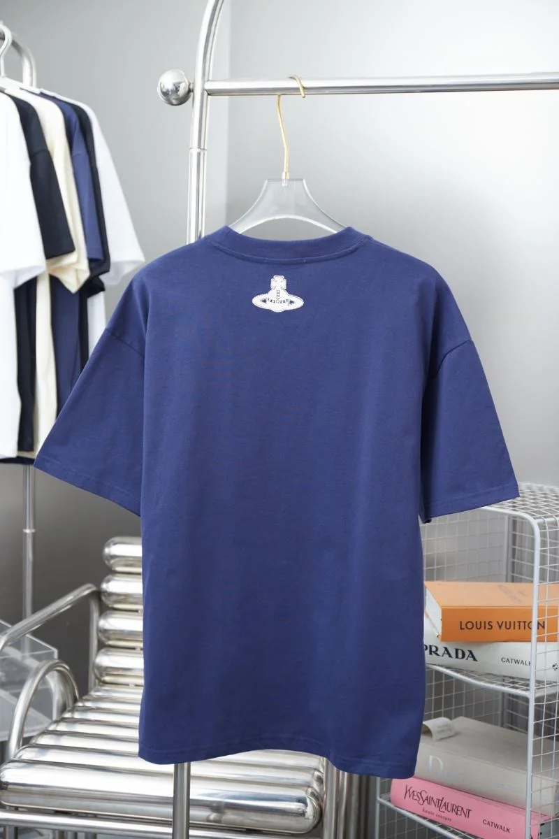 Supportive Vivienne Westwood T-Shirts 163415