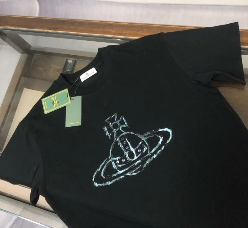 Elegant Vivienne Westwood T-Shirts 164019
