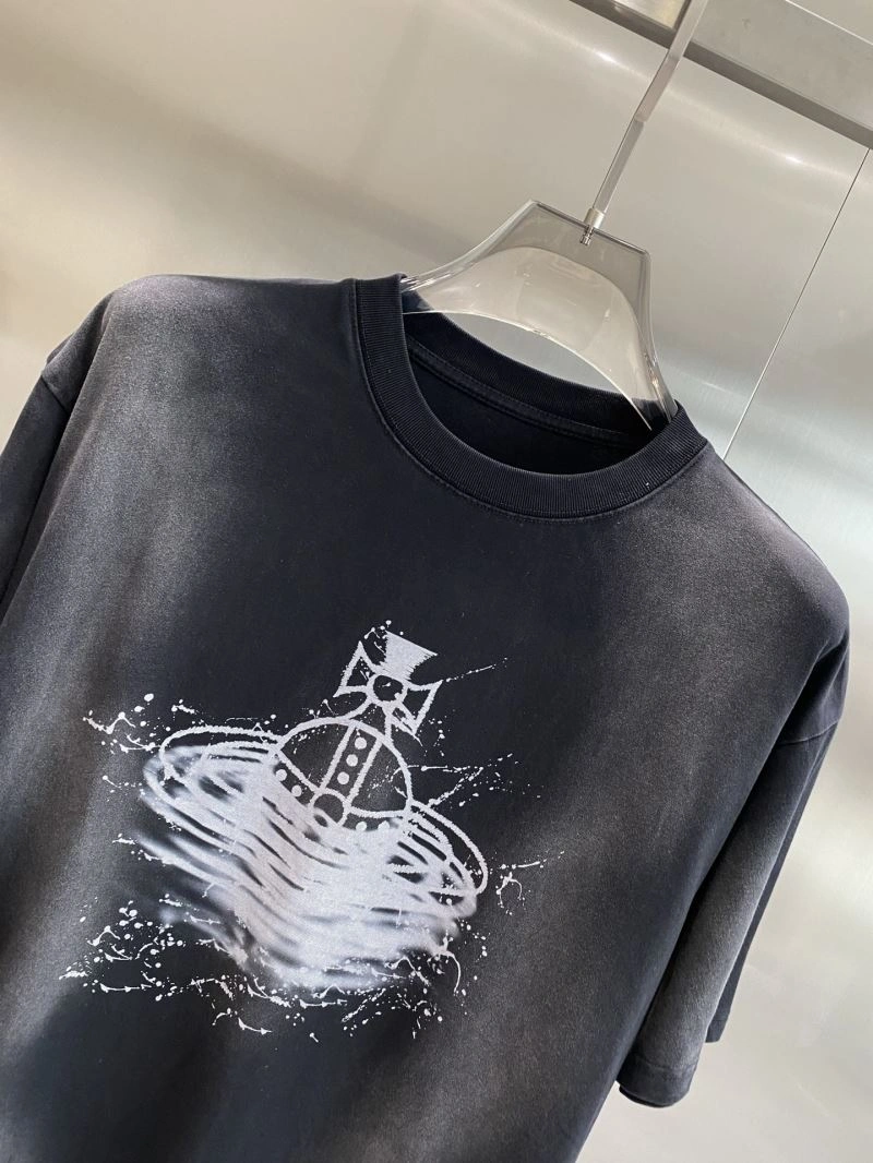 Vivienne Westwood T-Shirts Youthful 159999