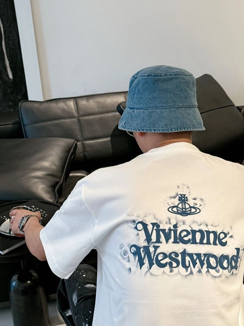 TravelReady Vivienne Westwood T-Shirts 158943