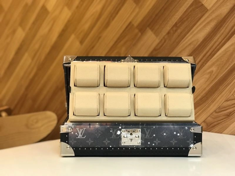 Durable Watch Box 69471