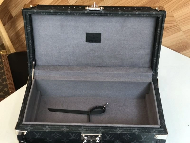 Lightweight Watch Box 69327