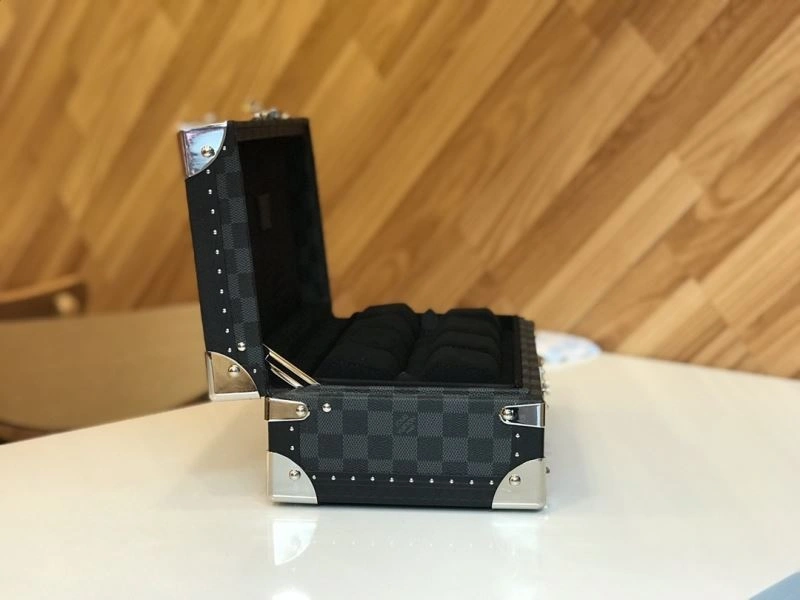 Youthful Watch Box 69325