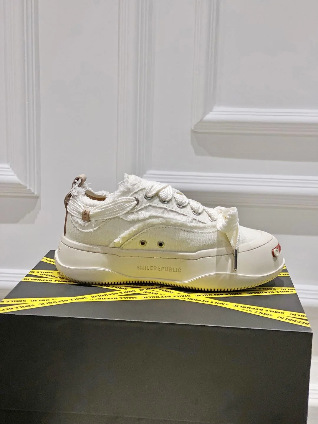 Elegant Xvessel Shoes 7154