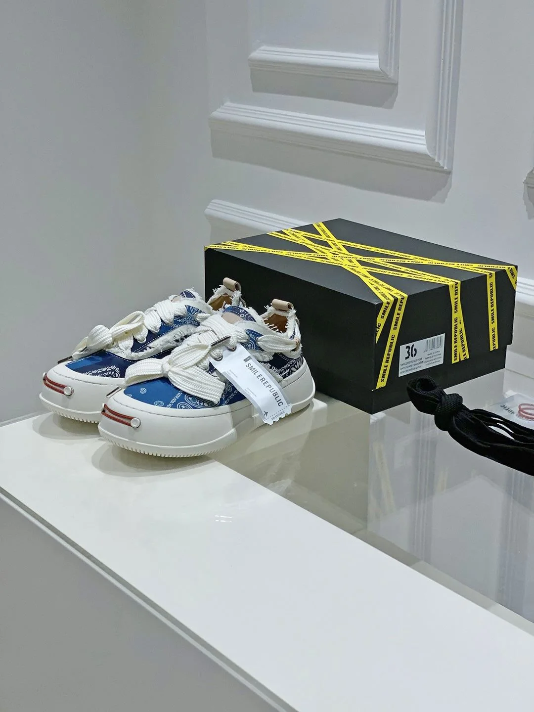Xvessel Shoes Neat 7129