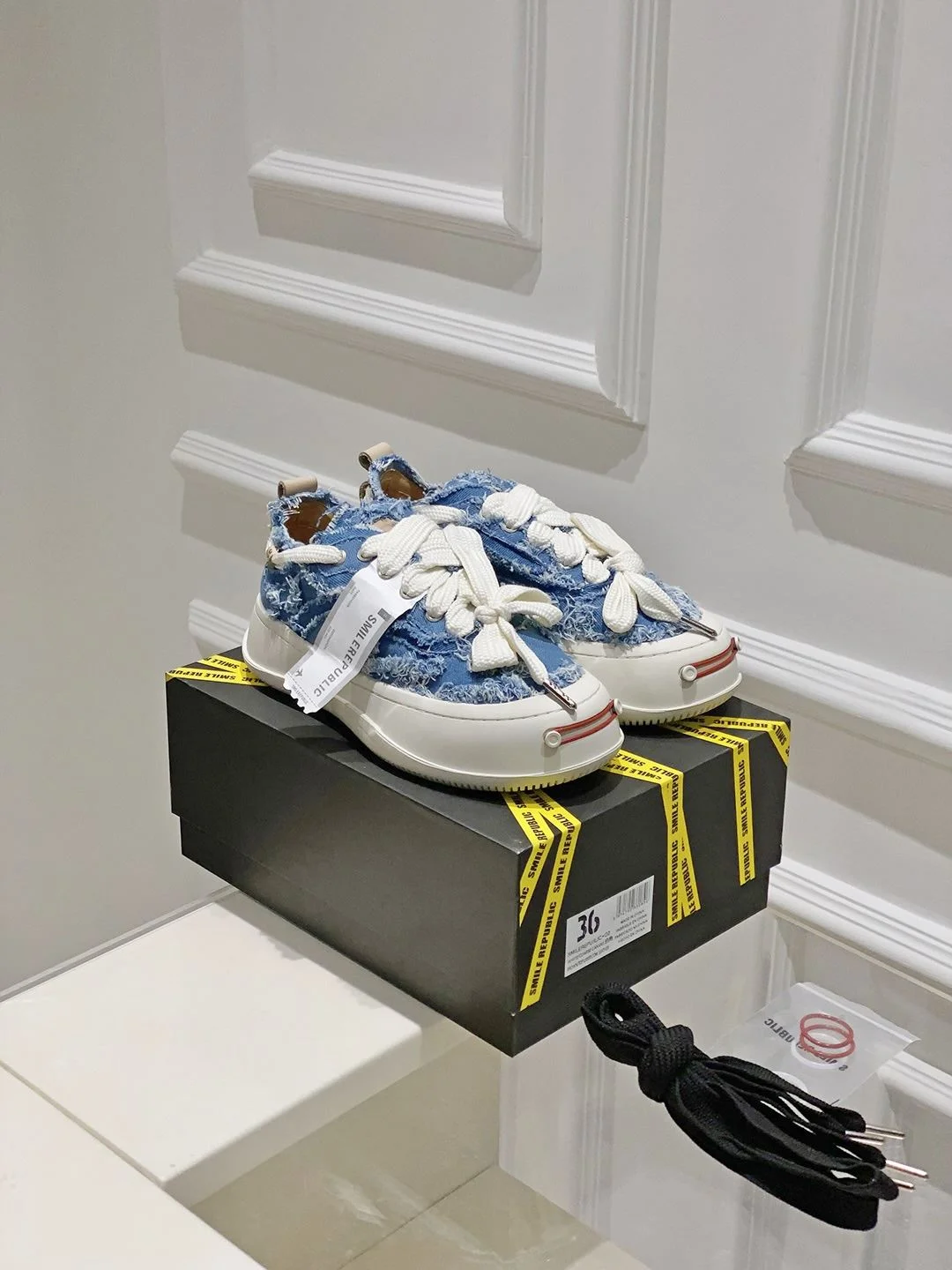 WrinkleFree Xvessel Shoes 7098