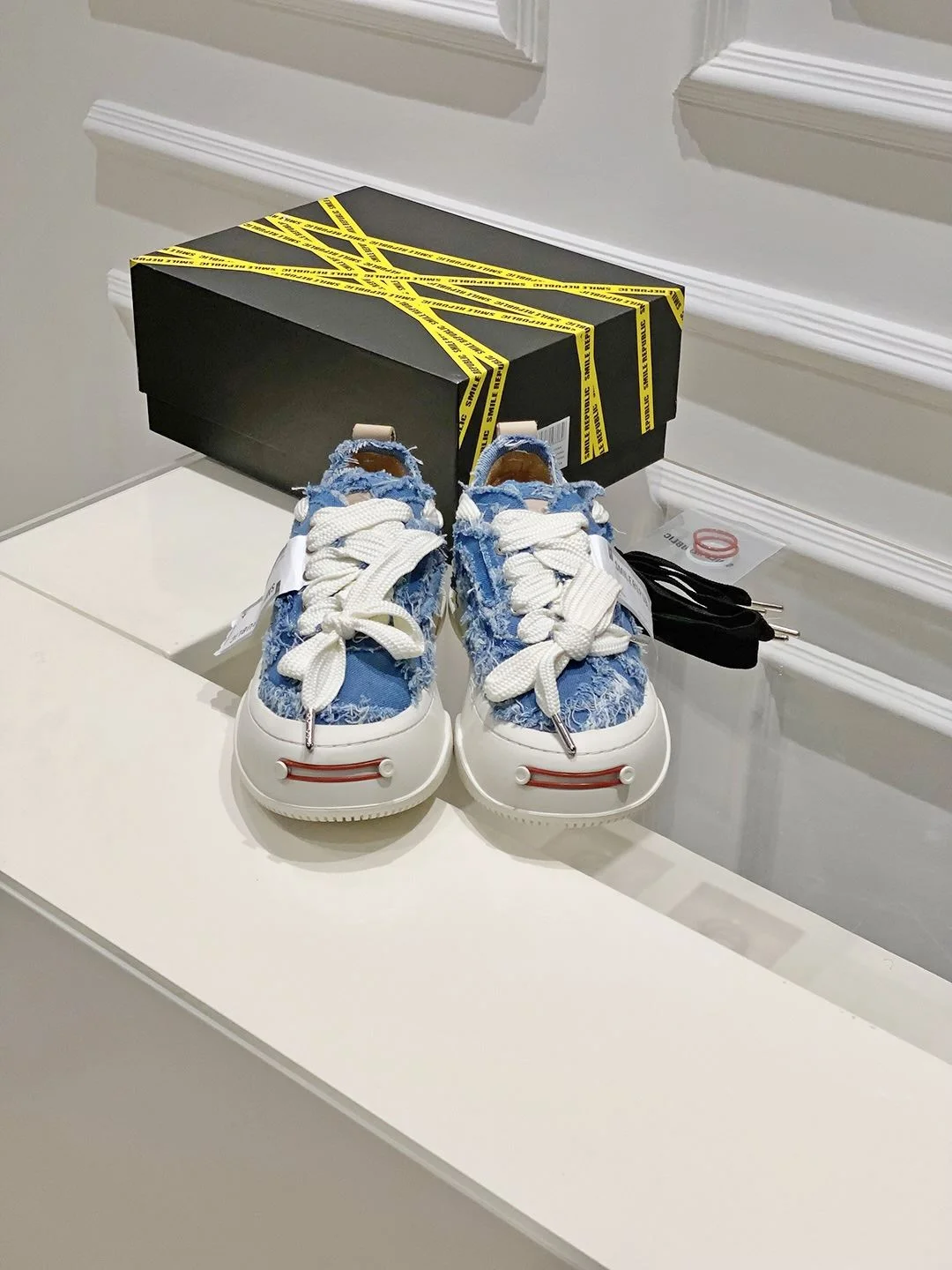 WrinkleFree Xvessel Shoes 7098