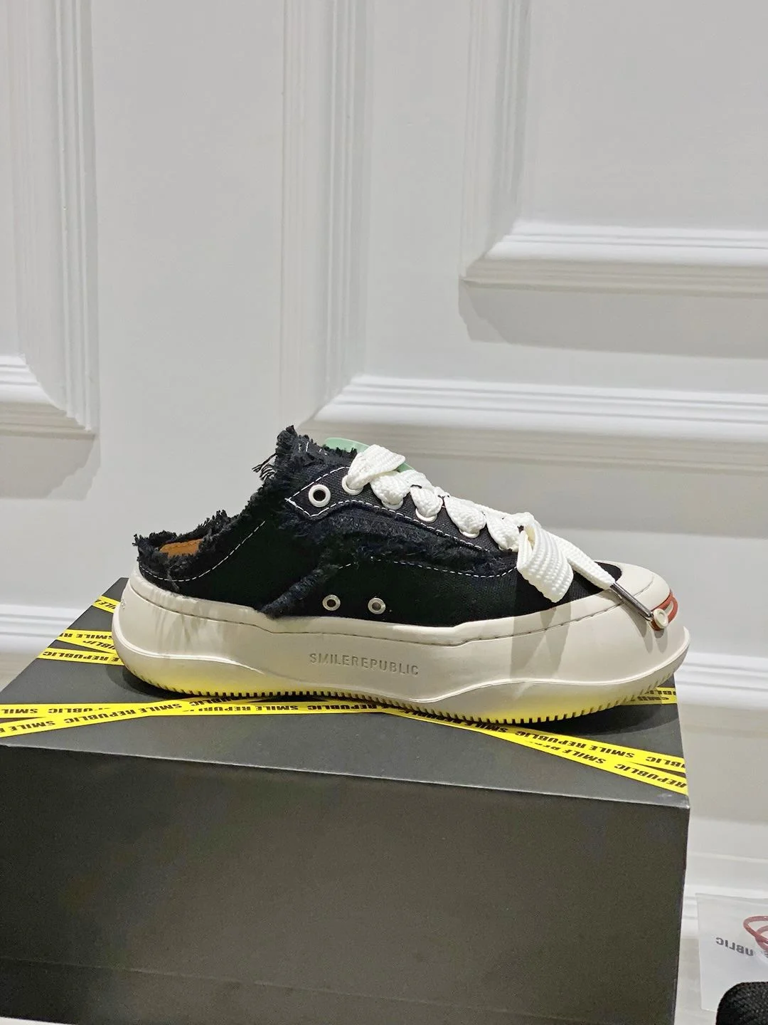 TravelReady Xvessel Shoes 7080