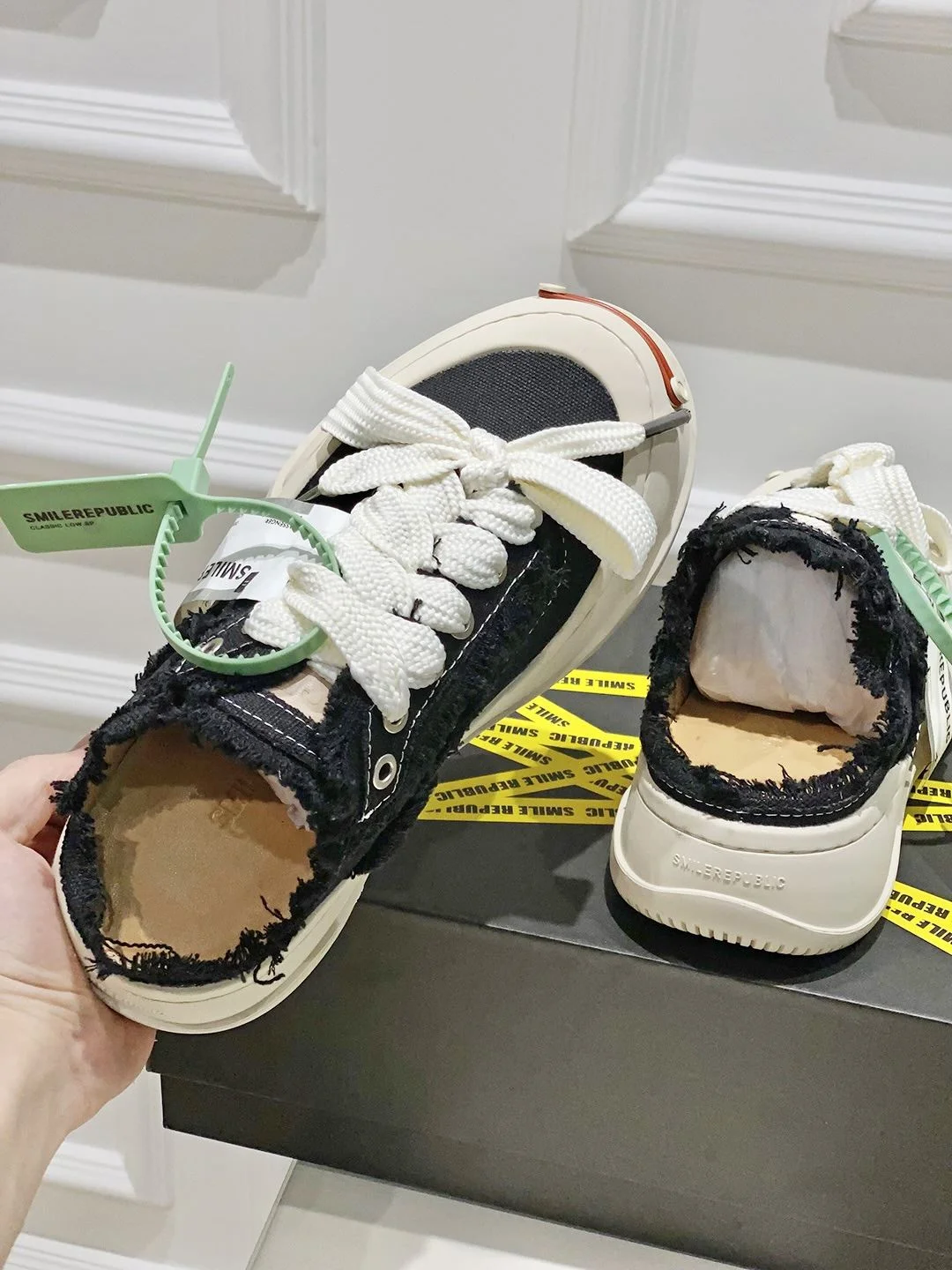 TravelReady Xvessel Shoes 7080